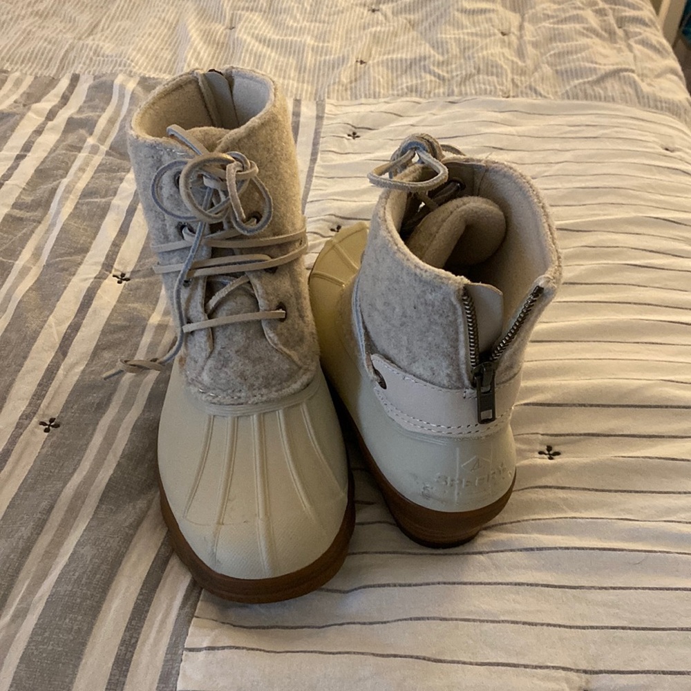 Sperry Rain/Snow Boots - Women’s size 5.5